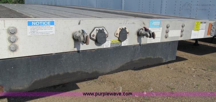 image for item D6509 2005 Fontaine drop deck trailer