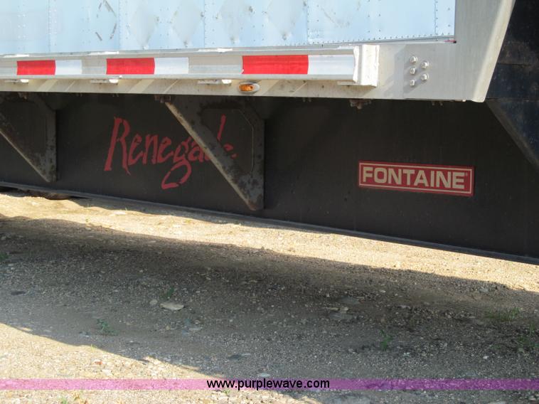 image for item D6509 2005 Fontaine drop deck trailer