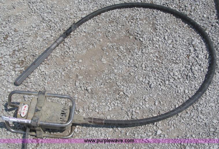 image for item G9495 Assortment of concrete tools