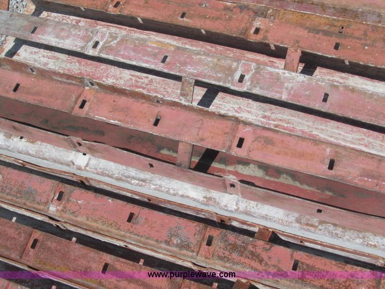 image for item G9496 4" inside corners for Symons concrete forms