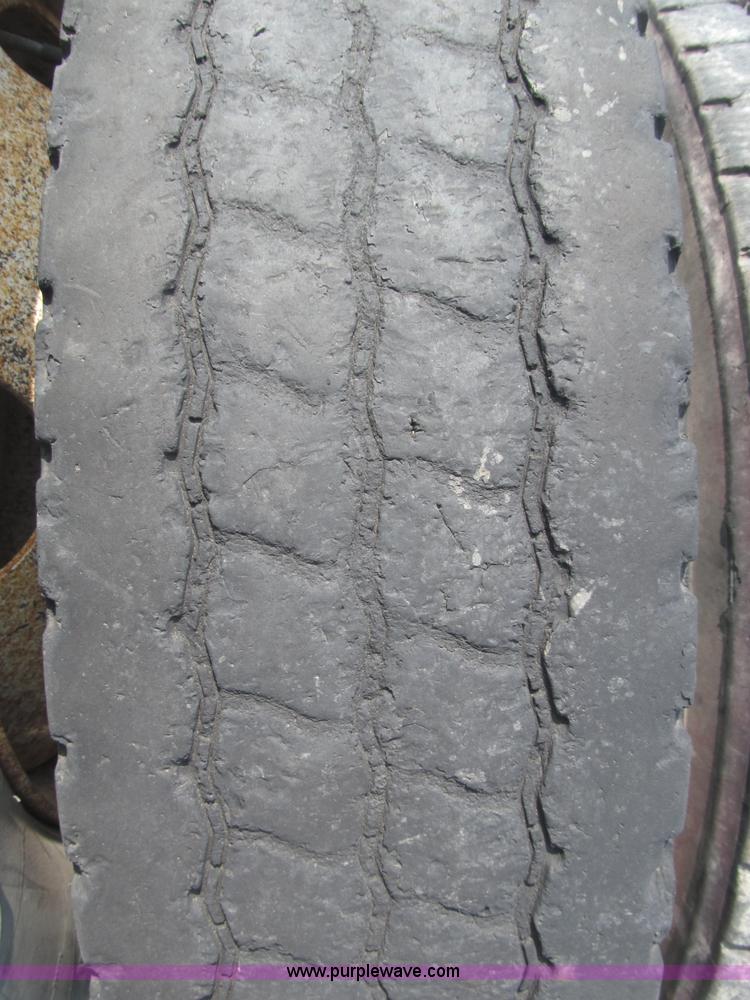 image for item G9499 (8) tires and rims