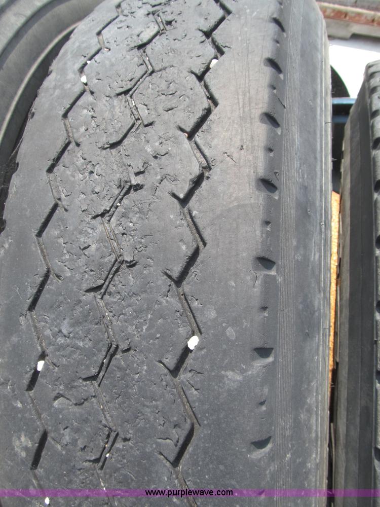 image for item G9499 (8) tires and rims