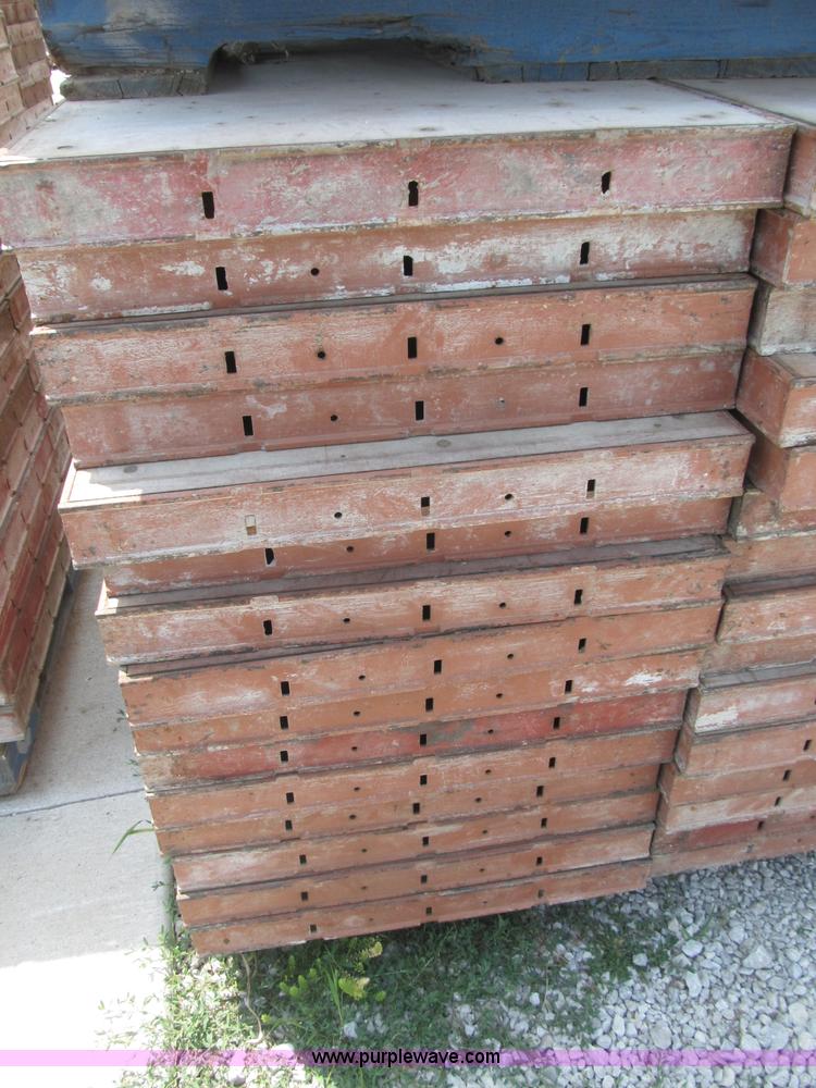 image for item G9500 (60) Symons 5' x 24" concrete forms