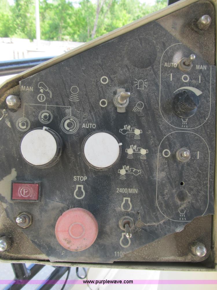 image for item K9277 2000 Ingersoll Rand DD130 articulating vibratory roller