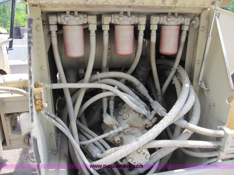 image for item K9277 2000 Ingersoll Rand DD130 articulating vibratory roller