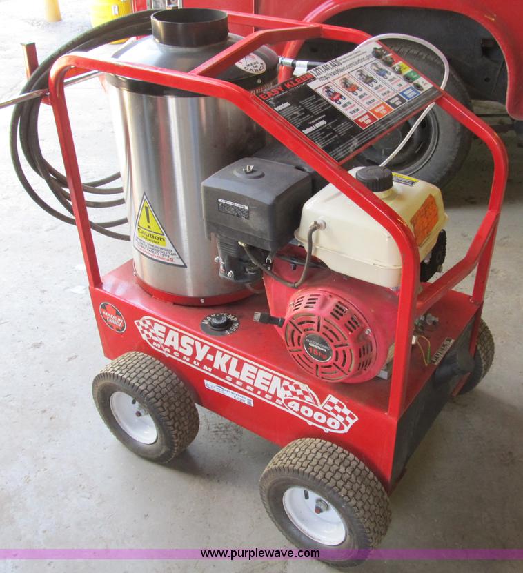 image for item K9297 Easy Kleen Magnum 4000 hot water pressure washer