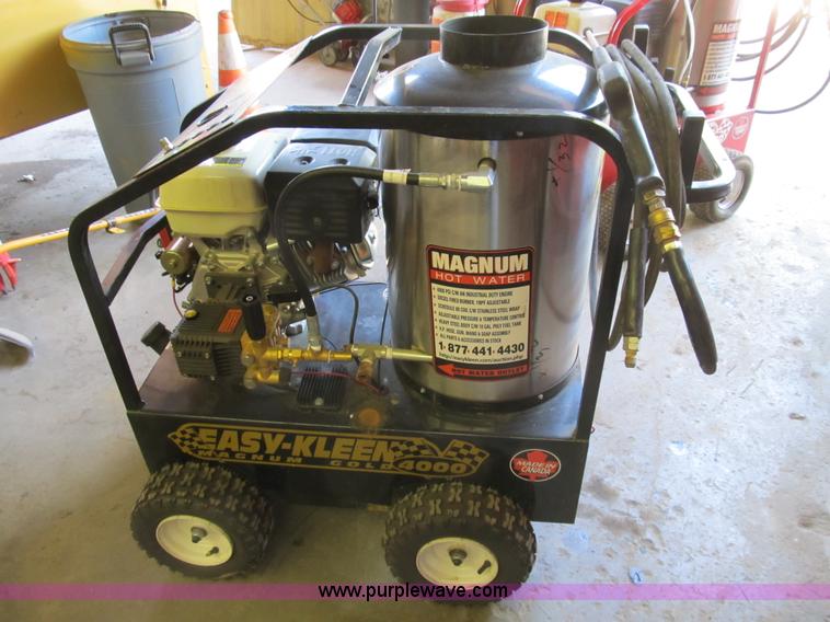 image for item K9298 Easy Kleen Magnum Gold 4000 hot water pressure washer