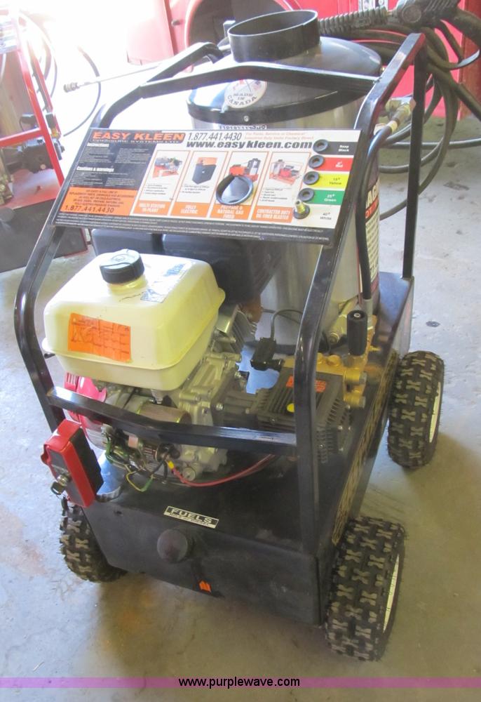 image for item K9298 Easy Kleen Magnum Gold 4000 hot water pressure washer