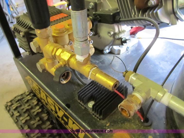 image for item K9298 Easy Kleen Magnum Gold 4000 hot water pressure washer