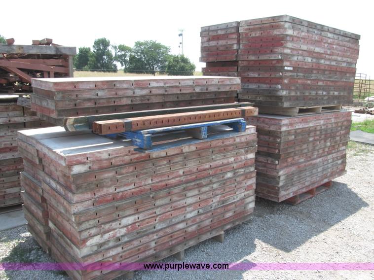 image for item K9499 Symons concrete forms and accessories