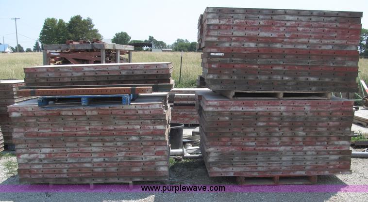 image for item K9499 Symons concrete forms and accessories