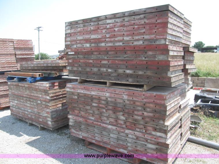 image for item K9499 Symons concrete forms and accessories