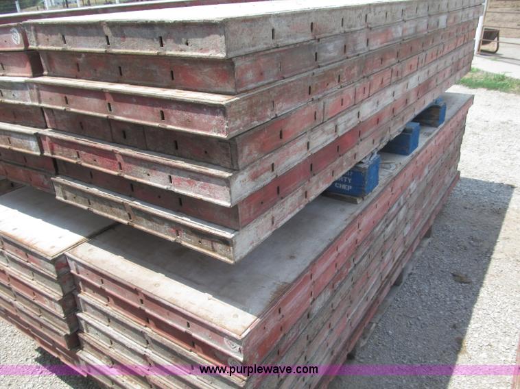 image for item K9500 (75) Symons 8' x 24" concrete forms