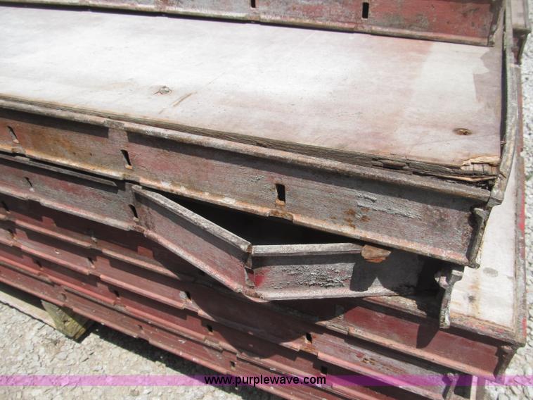 image for item K9500 (75) Symons 8' x 24" concrete forms