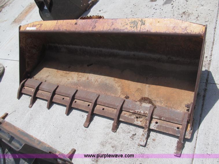 image for item K9505 72" skid steer bucket with bolt-on tooth bar
