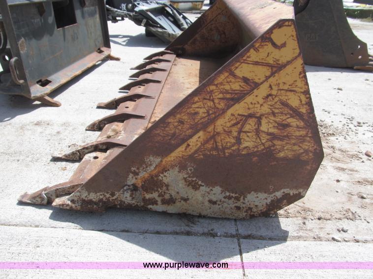 image for item K9505 72" skid steer bucket with bolt-on tooth bar