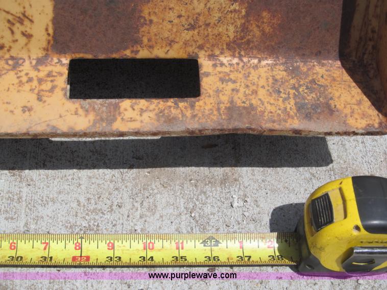 image for item K9505 72" skid steer bucket with bolt-on tooth bar