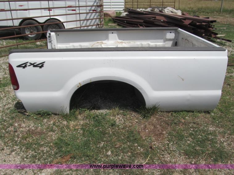 image for item K9506 8' pickup truck bed