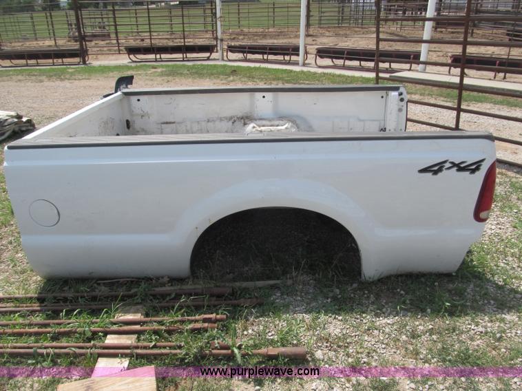 image for item K9506 8' pickup truck bed