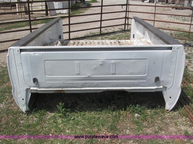 image for item K9506 8' pickup truck bed