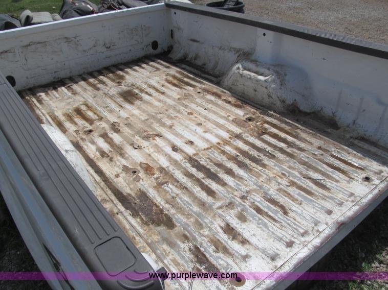 image for item K9506 8' pickup truck bed