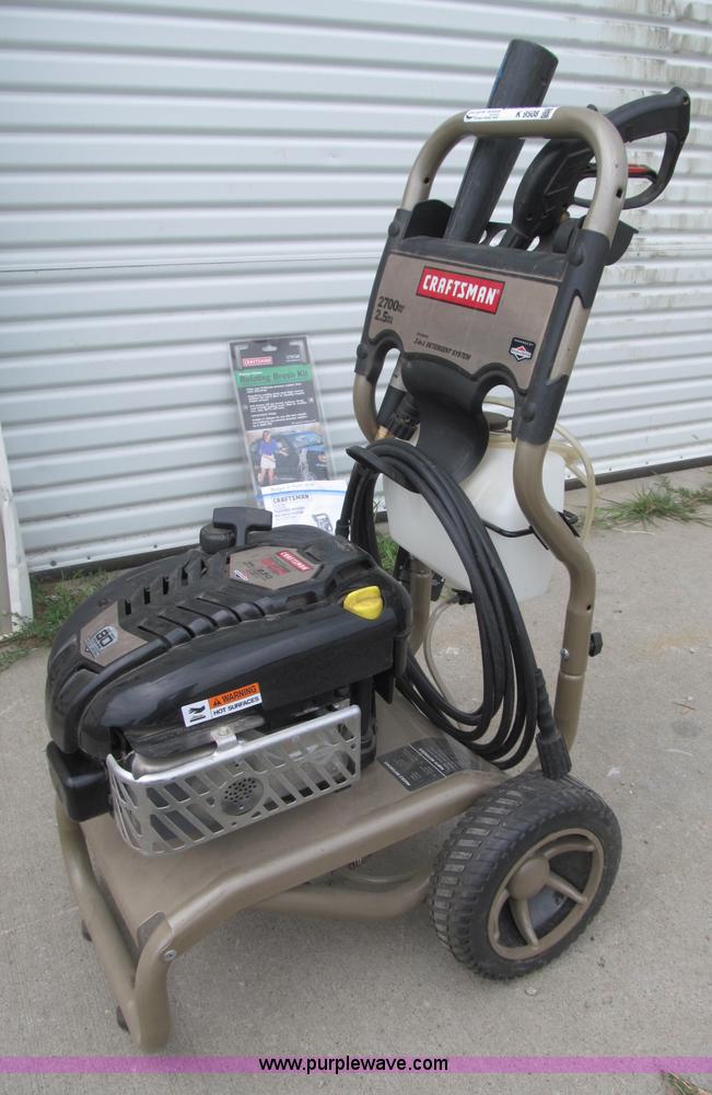 image for item K9508 Craftsman 2,700 PSI gas powered pressure washer