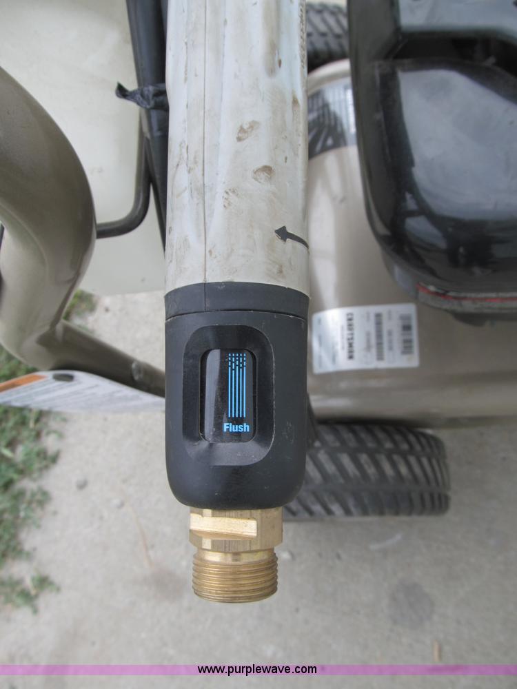 image for item K9508 Craftsman 2,700 PSI gas powered pressure washer