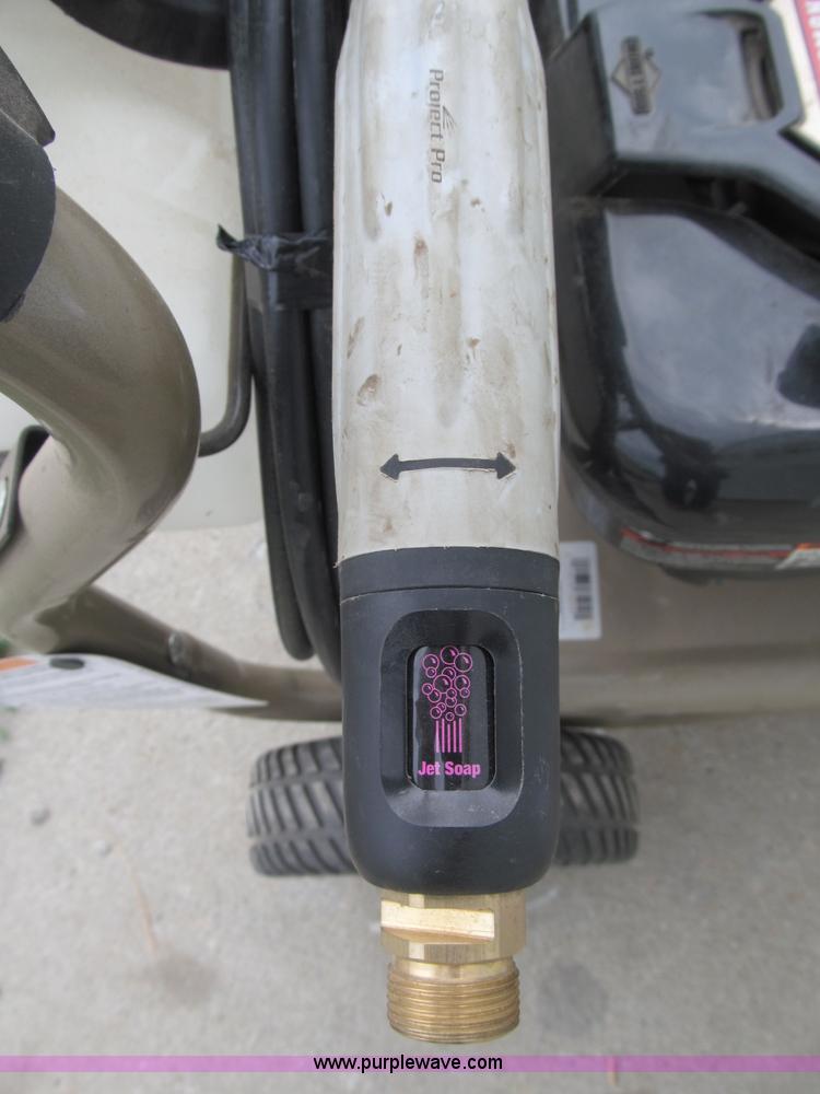 image for item K9508 Craftsman 2,700 PSI gas powered pressure washer