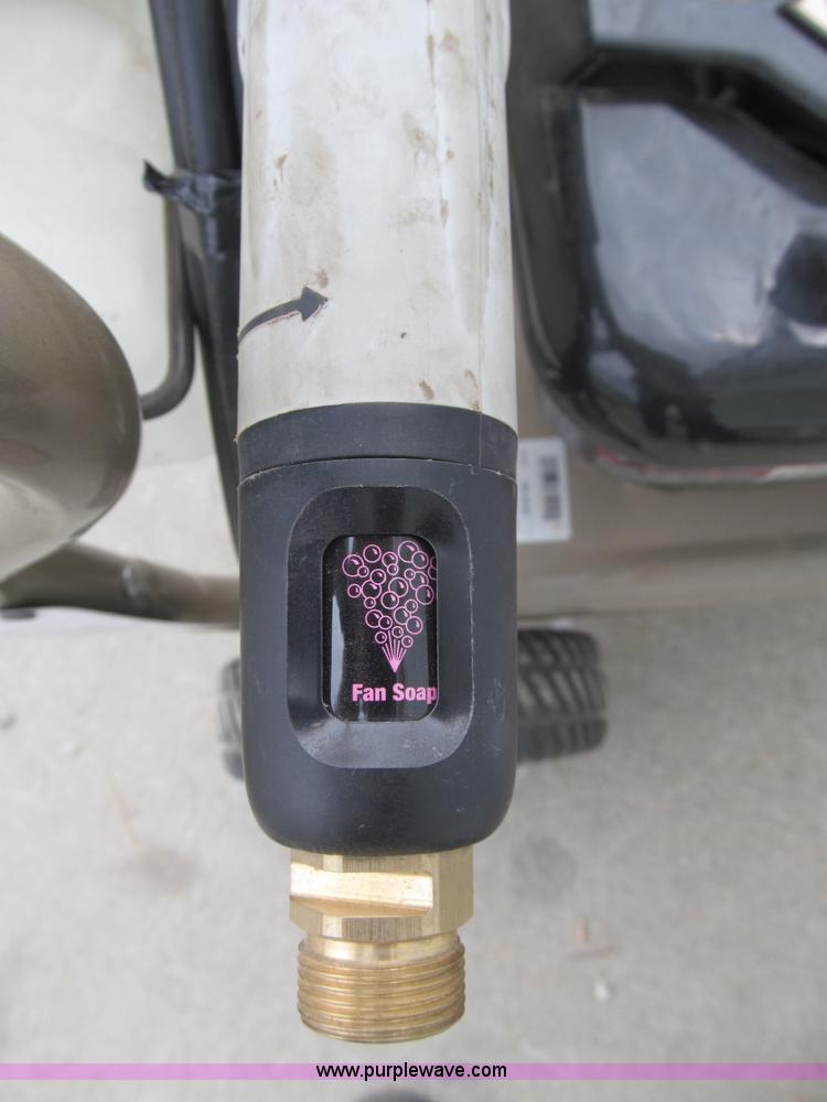 image for item K9508 Craftsman 2,700 PSI gas powered pressure washer