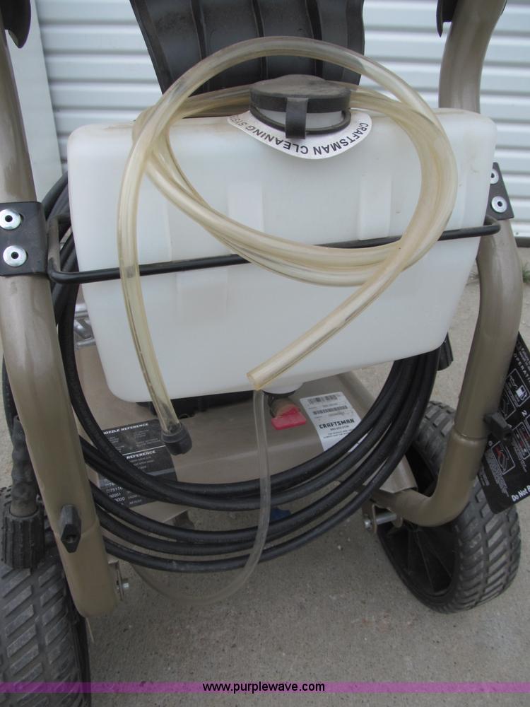 image for item K9508 Craftsman 2,700 PSI gas powered pressure washer