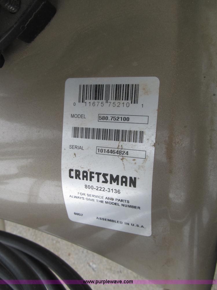 image for item K9508 Craftsman 2,700 PSI gas powered pressure washer