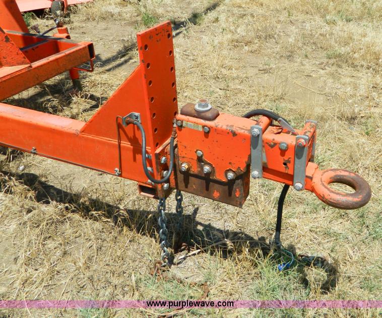 image for item T9986 (2) 1995 Addco PTS-2000 portable traffic signals