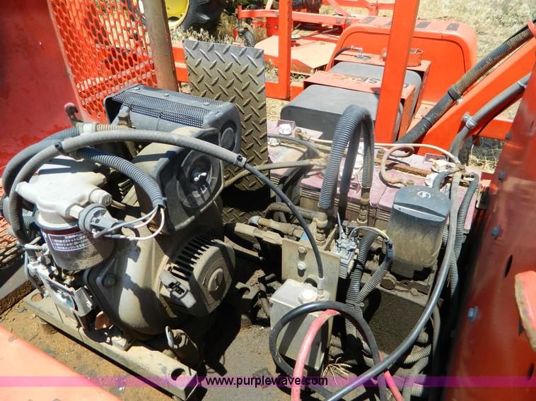 image for item T9986 (2) 1995 Addco PTS-2000 portable traffic signals