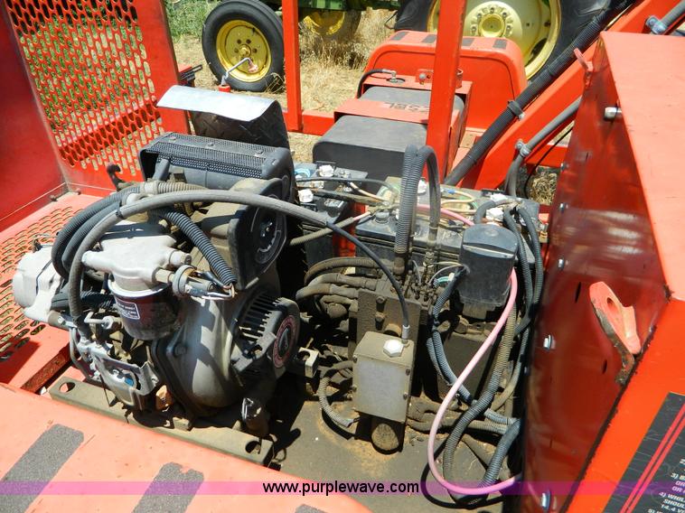 image for item T9986 (2) 1995 Addco PTS-2000 portable traffic signals