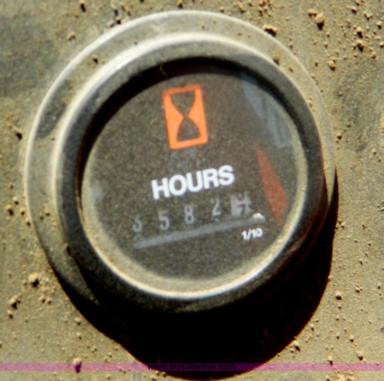 image for item T9986 (2) 1995 Addco PTS-2000 portable traffic signals