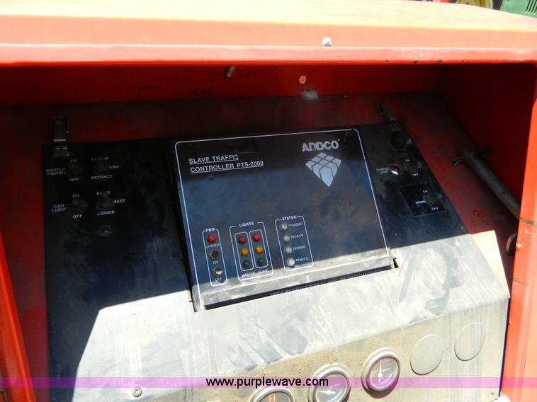 image for item T9986 (2) 1995 Addco PTS-2000 portable traffic signals