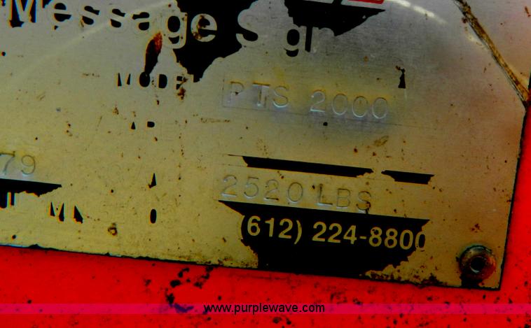 image for item T9986 (2) 1995 Addco PTS-2000 portable traffic signals