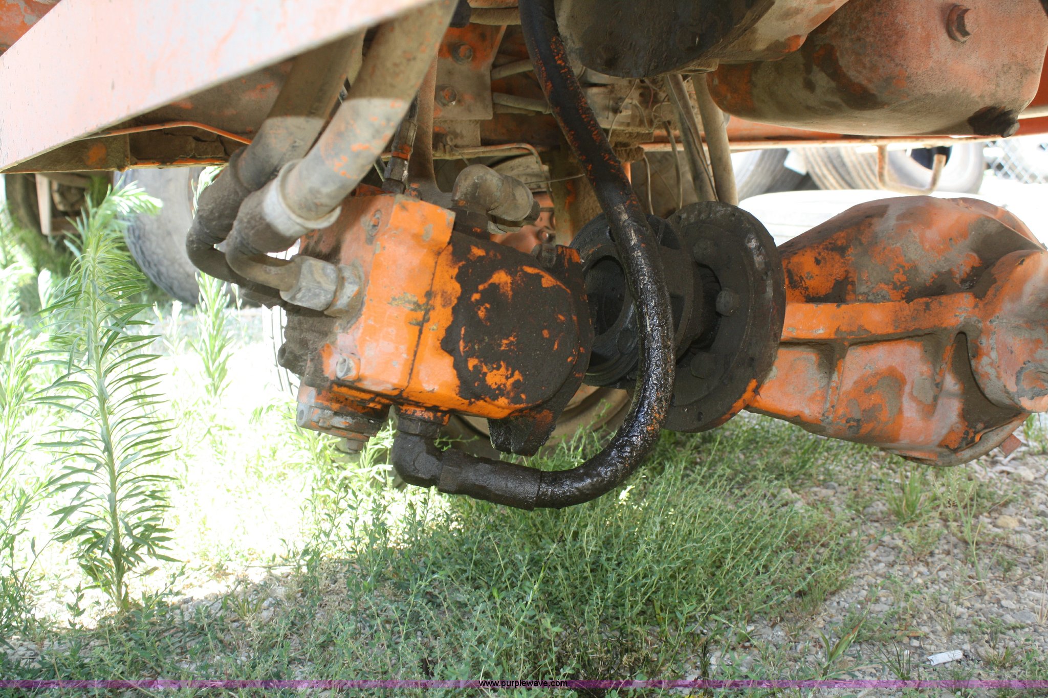 Waldon 250 SweepMaster sweeper in Topeka, KS Item B6794 sold Purple Wave