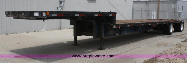 image for item B6820 1996 Fontaine drop deck trailer