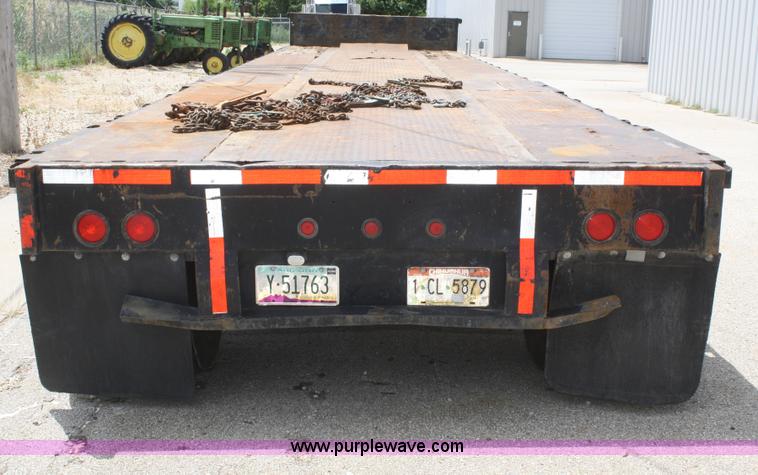 image for item B6820 1996 Fontaine drop deck trailer