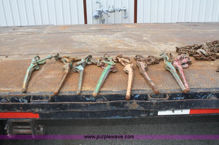 image for item B6820 1996 Fontaine drop deck trailer