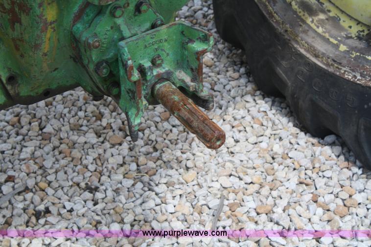 image for item B6826 1952 John Deere Model A tractor