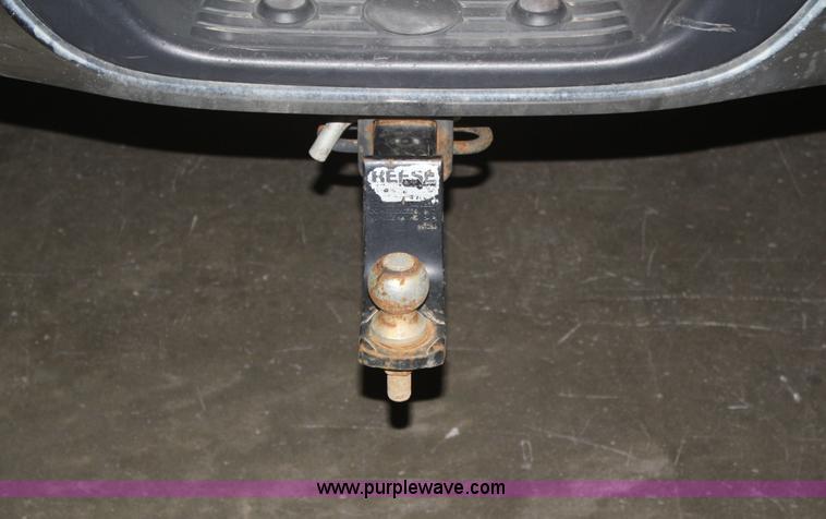 image for item B6830 2002 Toyota Tundra SR5 Access Cab pickup truck