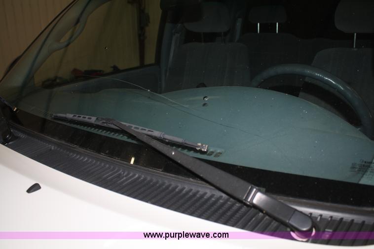 image for item B6830 2002 Toyota Tundra SR5 Access Cab pickup truck