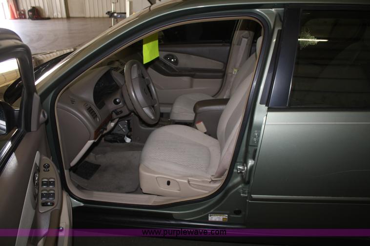 image for item B6831 2005 Chevrolet Malibu