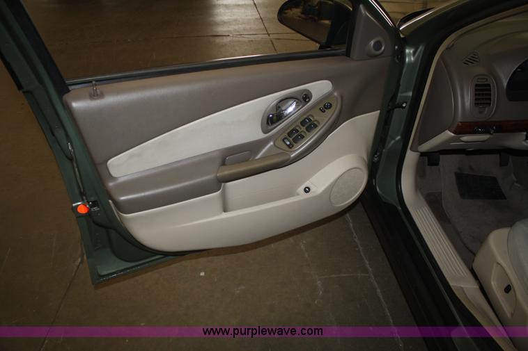 image for item B6831 2005 Chevrolet Malibu