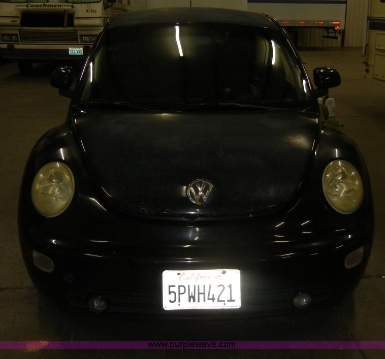 image for item D4043 1998 Volkswagen Beetle Non-repairable certificate, parts only