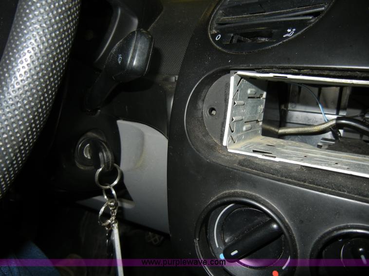 image for item D4043 1998 Volkswagen Beetle Non-repairable certificate, parts only