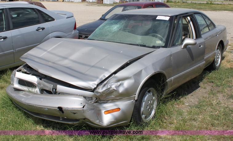 image for item D5418 1997 Oldsmobile Eighty Eight LS