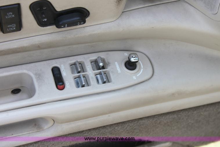 image for item D5418 1997 Oldsmobile Eighty Eight LS